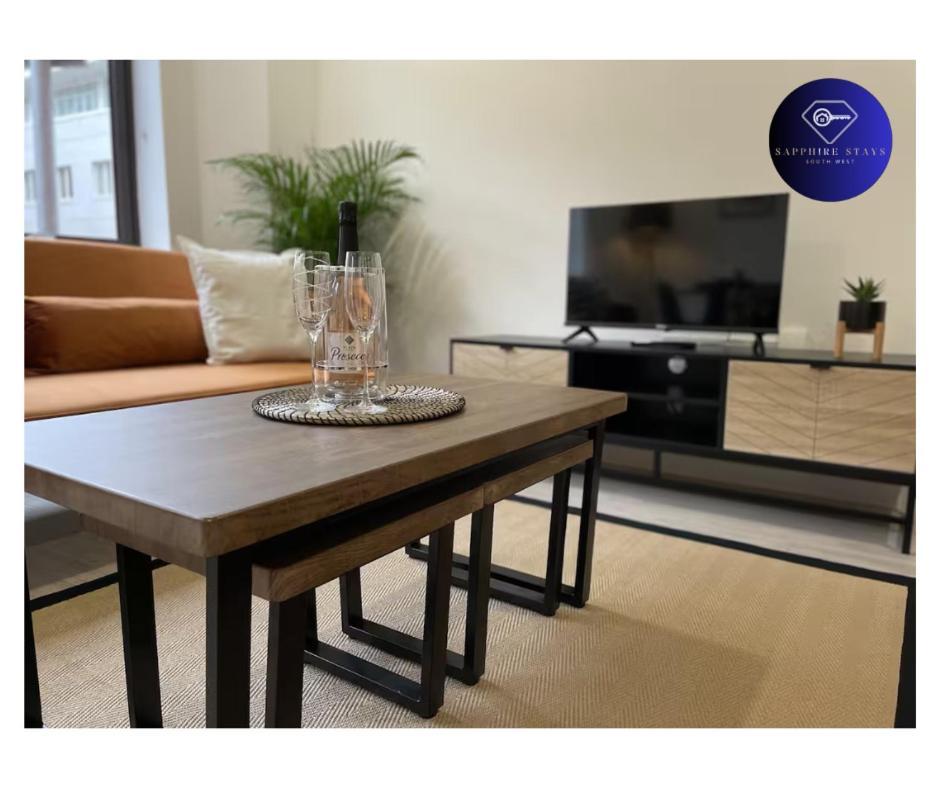 אקסטר Modern City Centre Apartment מראה חיצוני תמונה